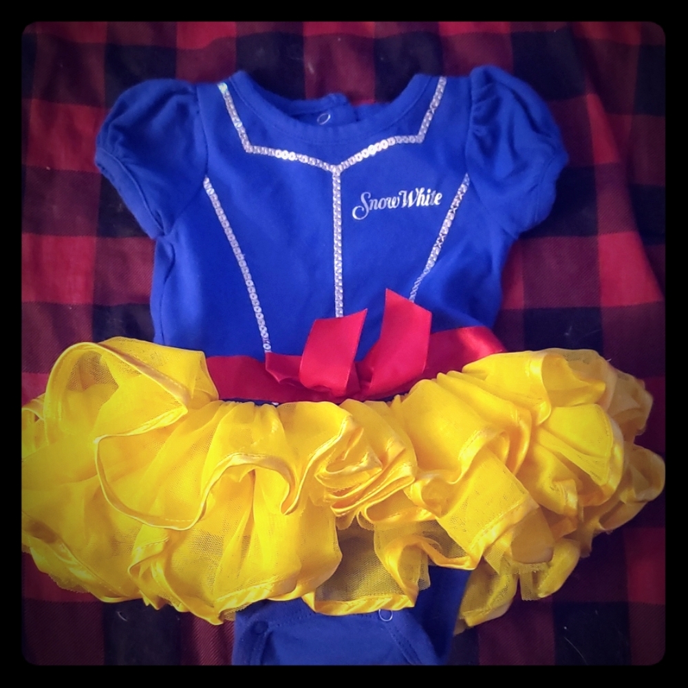 Snow white bodysuit